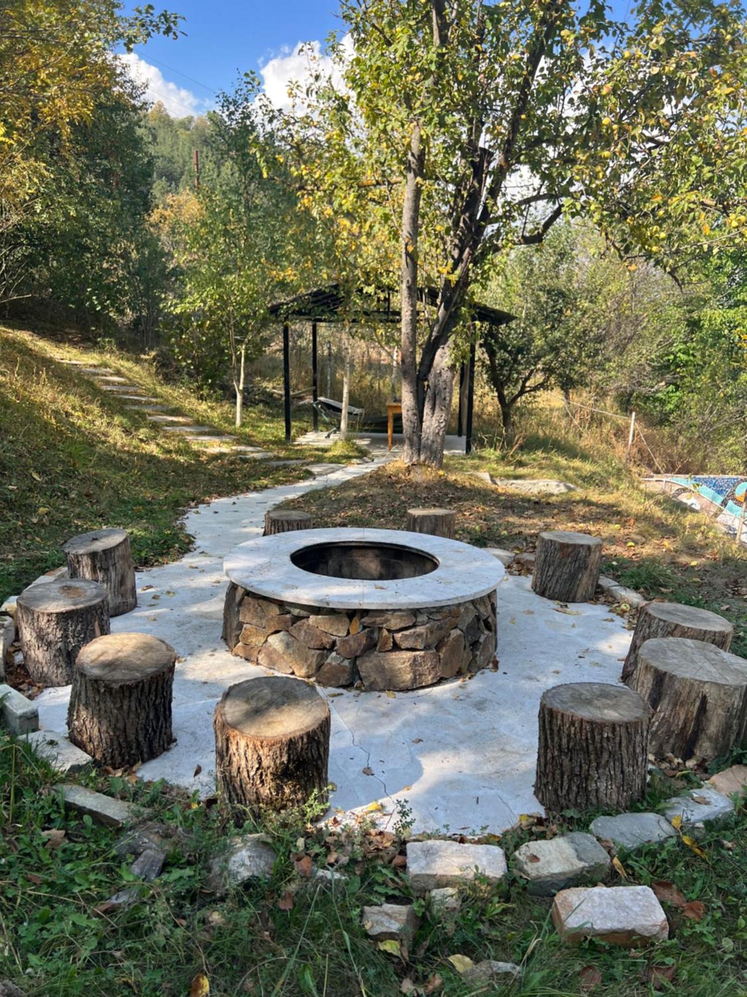 Dilijan Duplex别墅 外观 照片